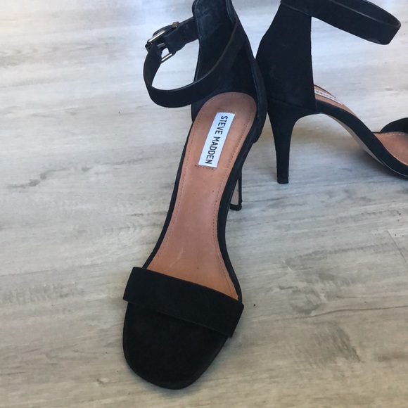 Steve Madden® Black Bayside suede heel size 9 - Picture 2 of 10